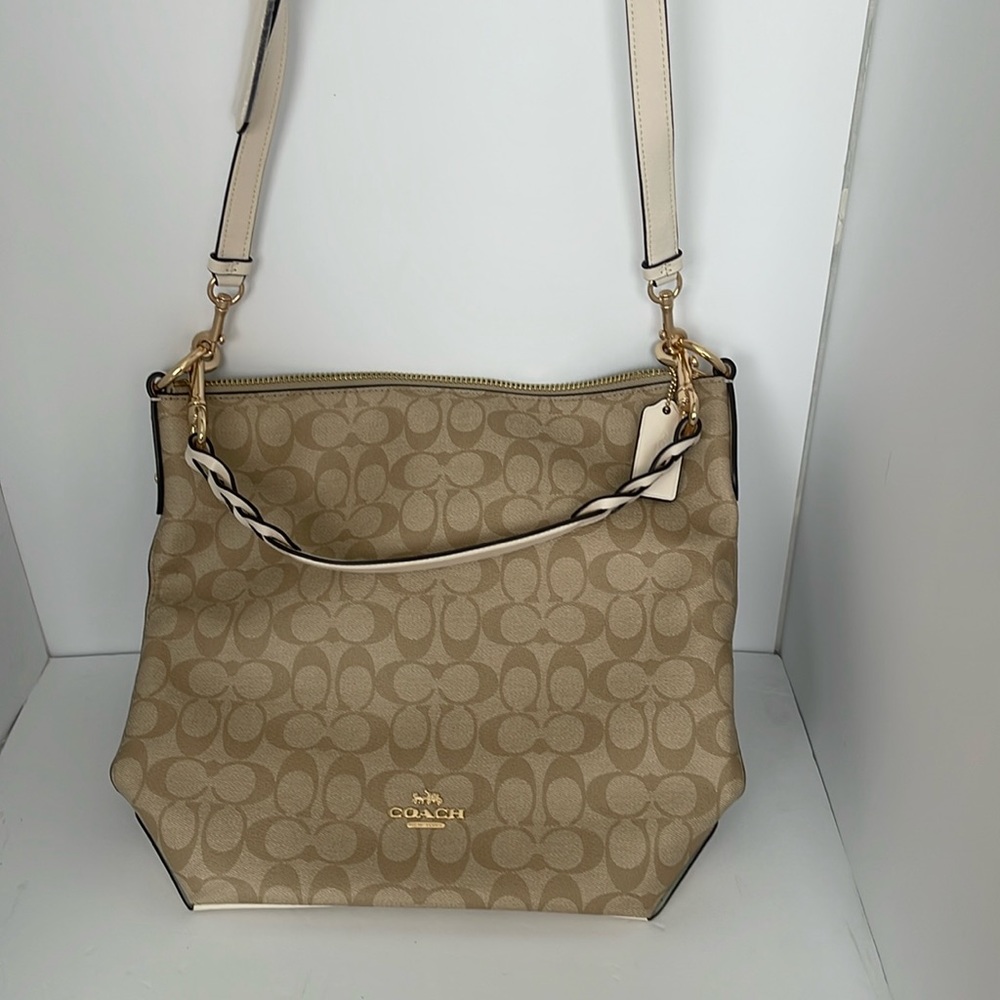 ABBY DUFFLE IN SIGNATURE CANVAS (COACH F31477)